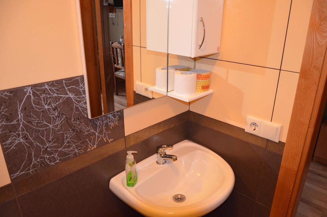 Atlant Hotel Ostroh Dış mekan fotoğraf